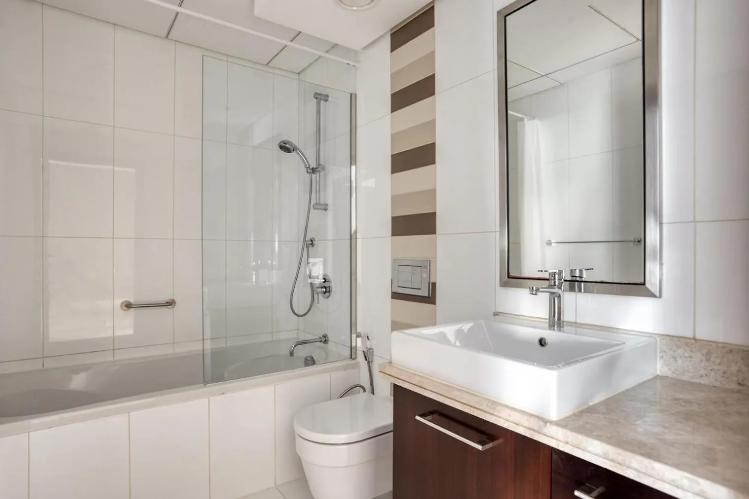 Апартаменты Blueground Boulevard Central Pool Gym Dxb-1179 Дубай