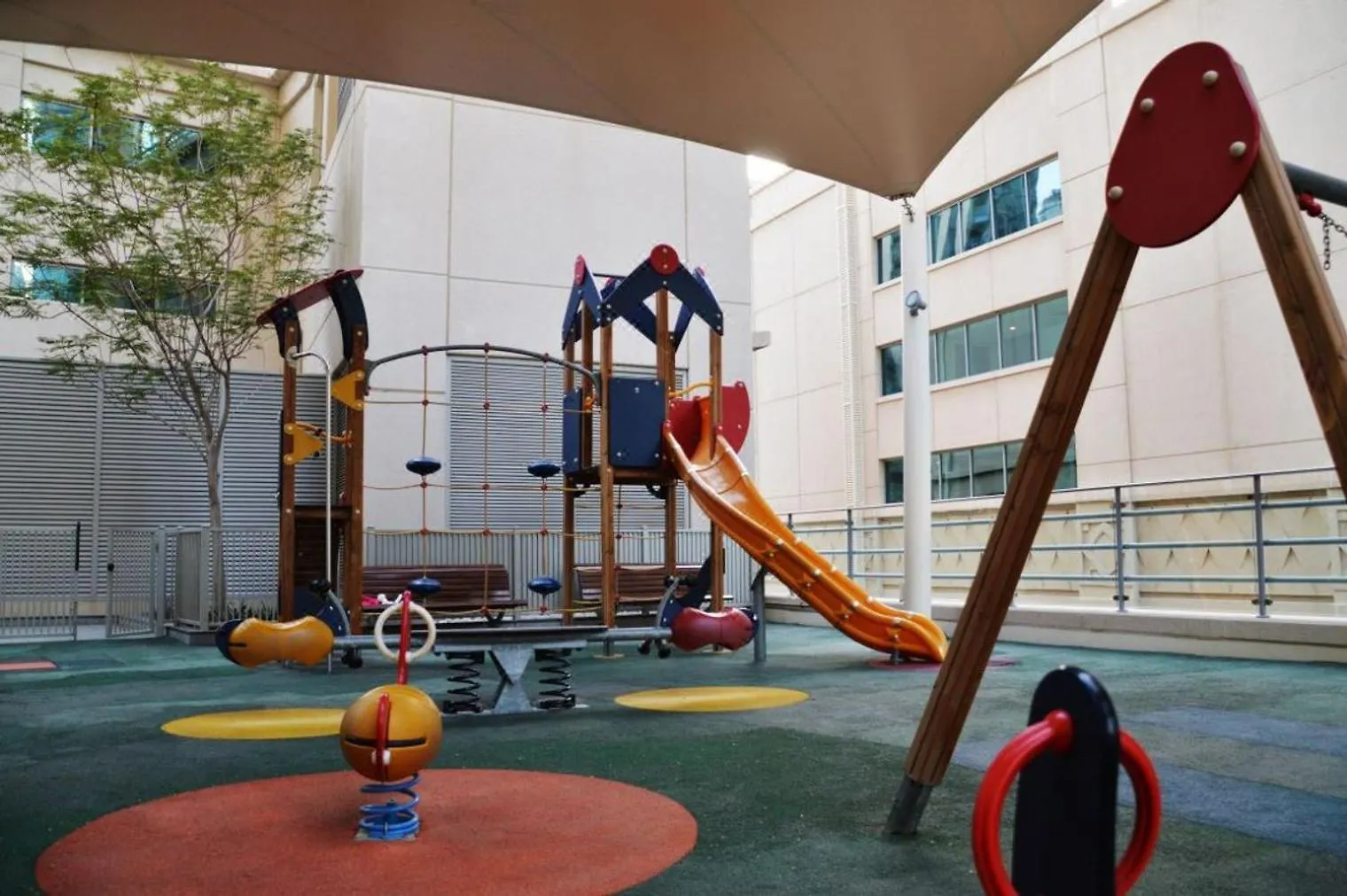 Blueground Boulevard Central Pool Gym Dxb-1179 Apartment Dubai